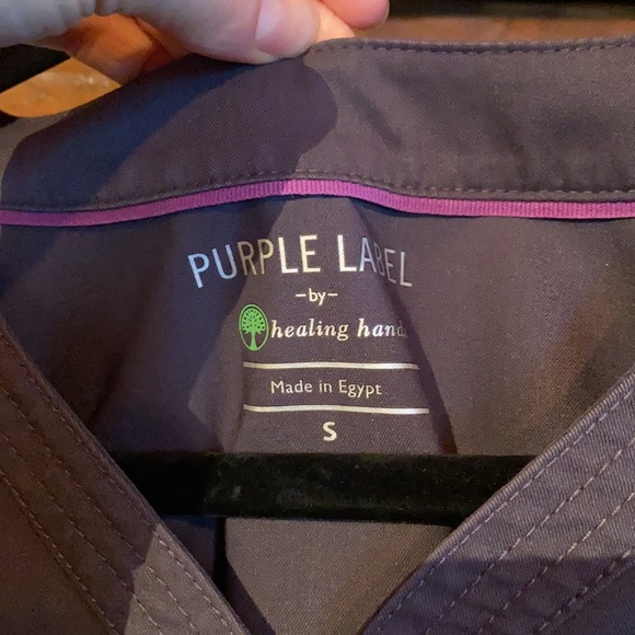 Purple Label by Healing Hands Jane Y-Neck Solid Scrub Top - Picture 4 of 5